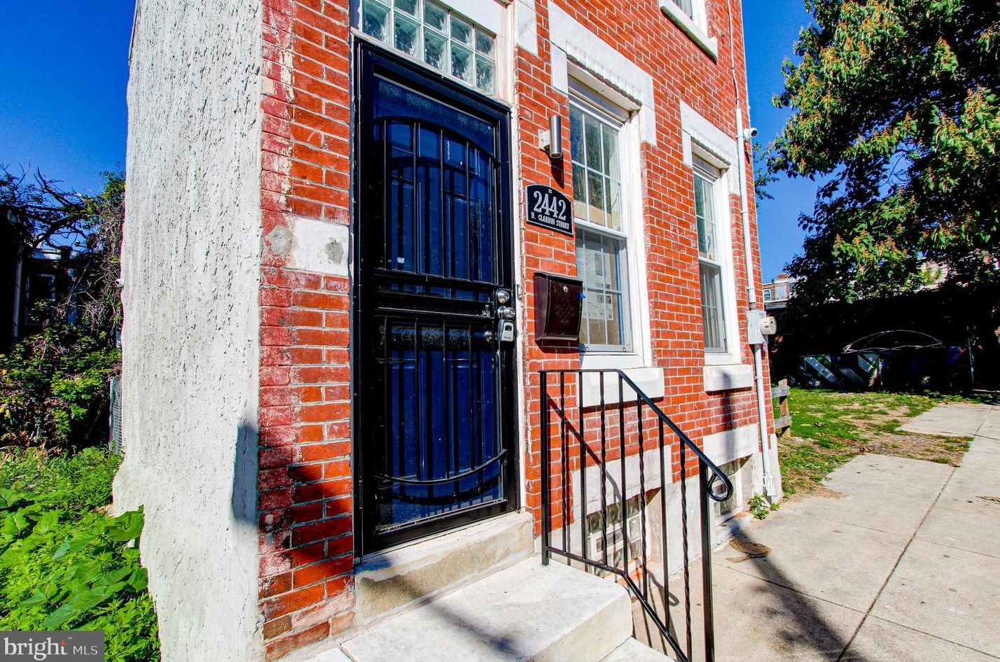 2442 N Clarion St, Philadelphia, PA 19148