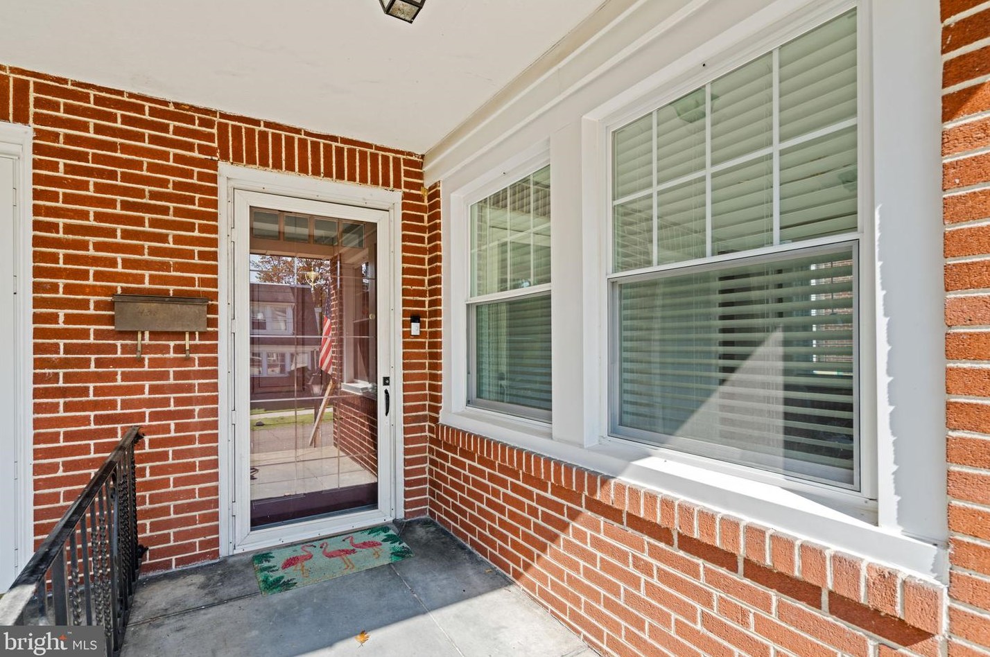438 Flamingo St, Philadelphia PA  19128-4121 exterior