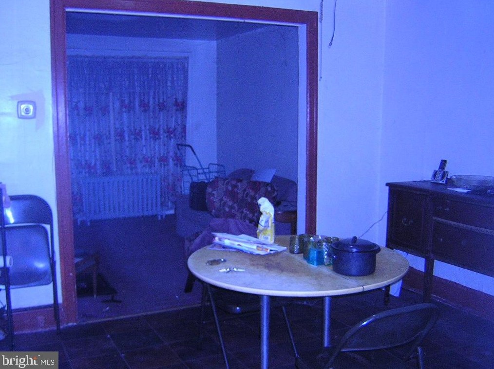 5811 Woodstock St, Philadelphia, PA 19138-2915