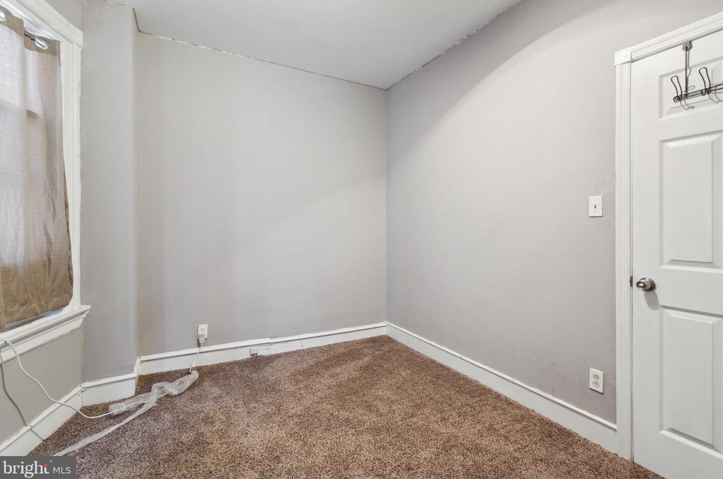 5841 N 12th St #2, Philadelphia, PA 19141