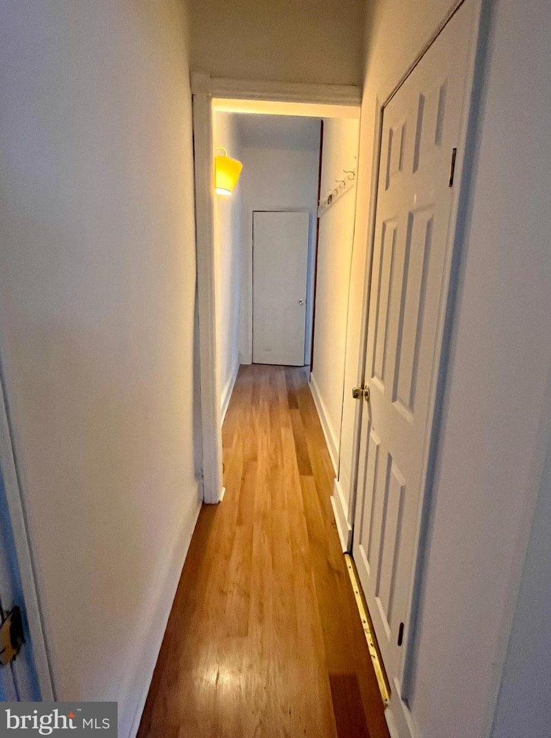 424 Delmar St, Philadelphia PA 19128-4501 exterior