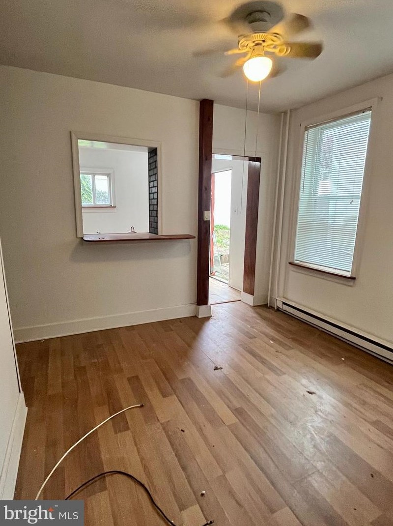 424 Delmar St, Philadelphia PA 19128-4501 exterior