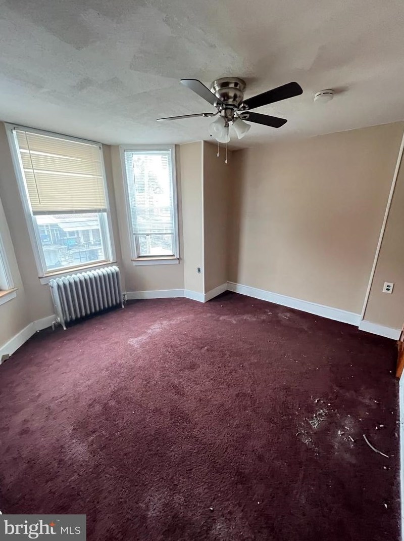 424 Delmar St, Philadelphia PA 19128-4501 exterior