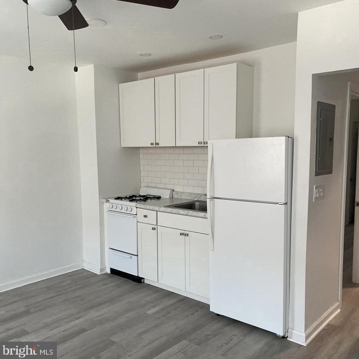 1432 S 5th St #2a, Philadelphia, PA 19147