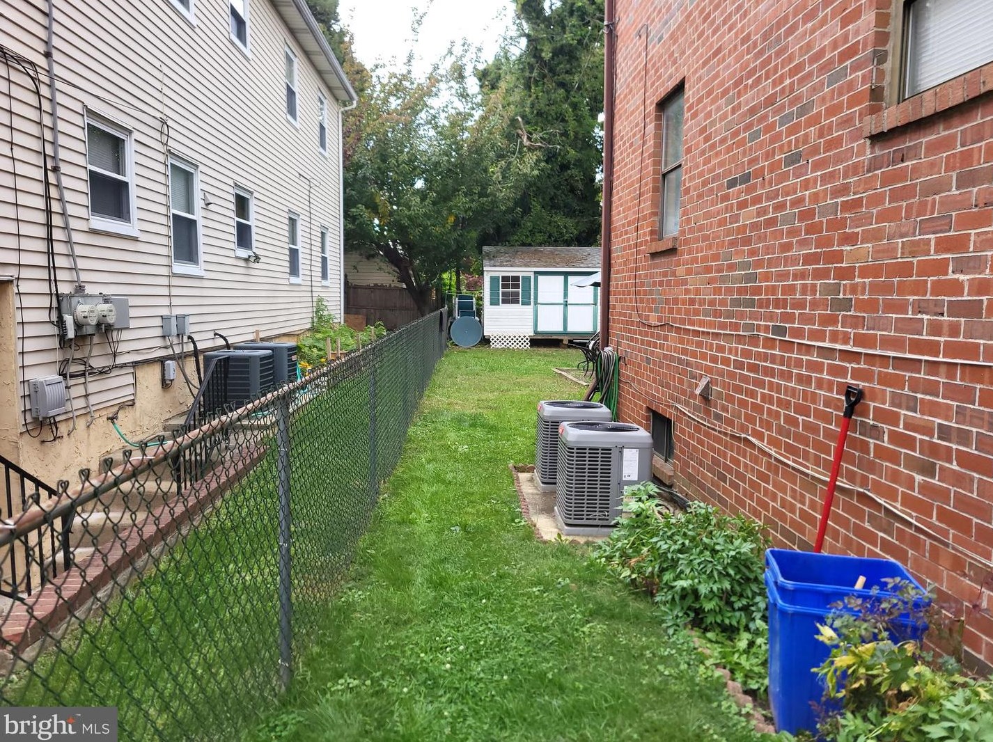 1441 Vista St, Philadelphia PA  19111-3724 exterior