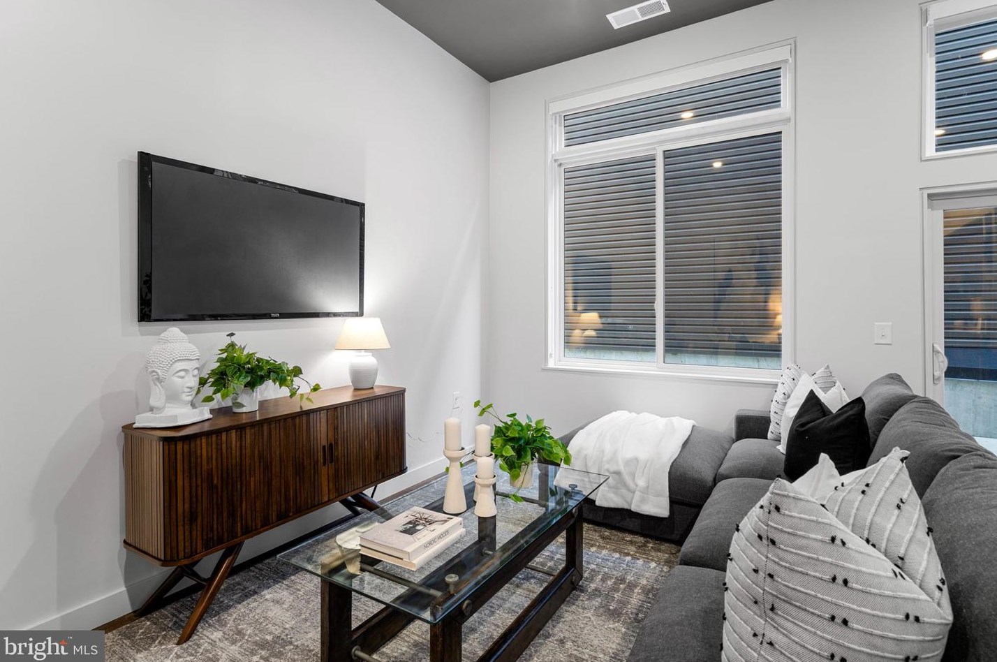 525 N 41st St #103, Philadelphia, PA 19104