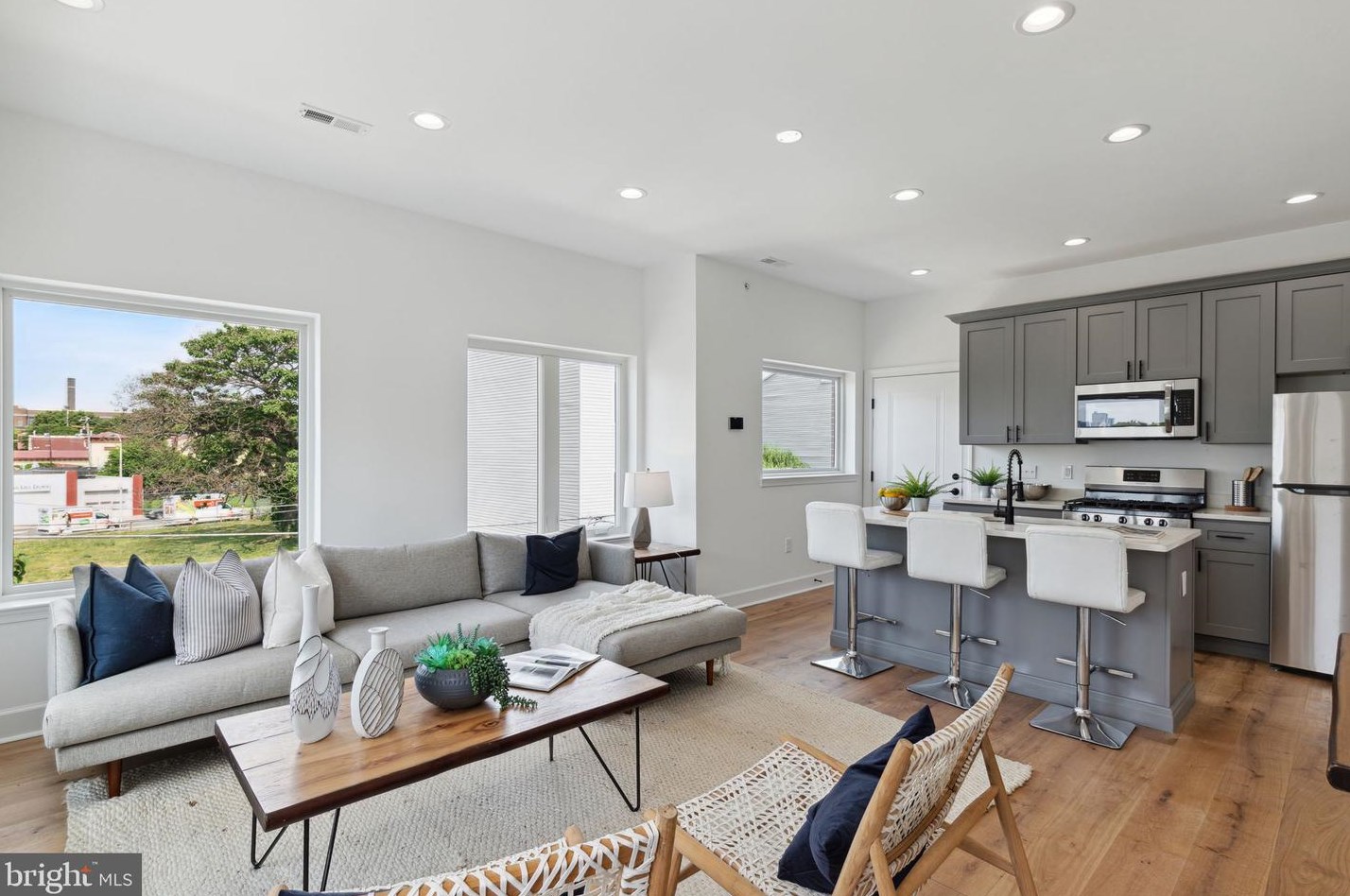 2010 N 5th St #2b, Philadelphia, PA 19122