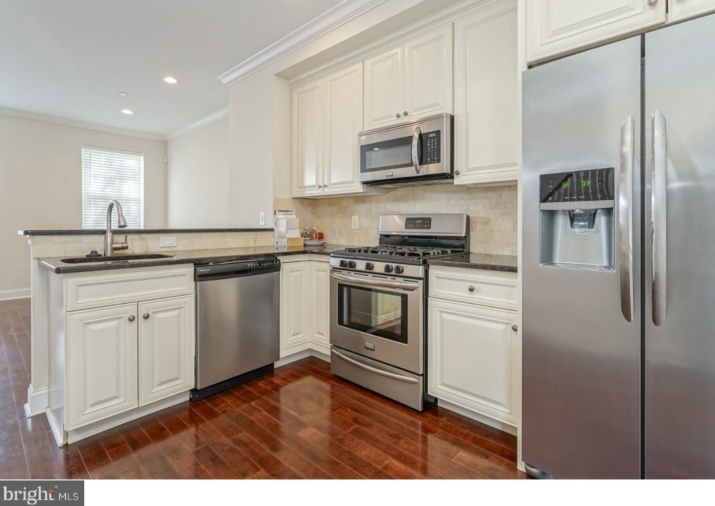 2133 Kimball St, Philadelphia, PA 19146