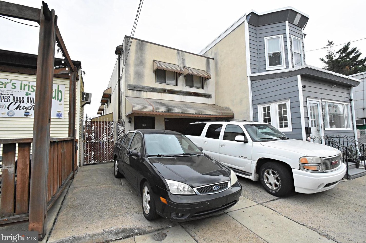 2729 Lefevre St, Philadelphia, PA 19137-2057