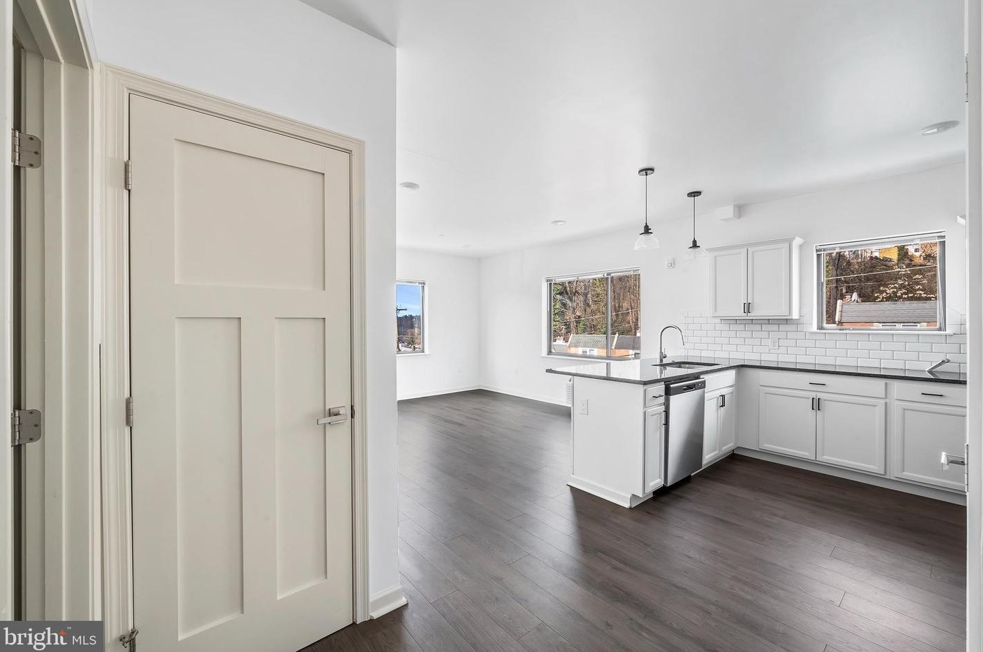 5312 Ridge Ave #211, Philadelphia, PA 19128