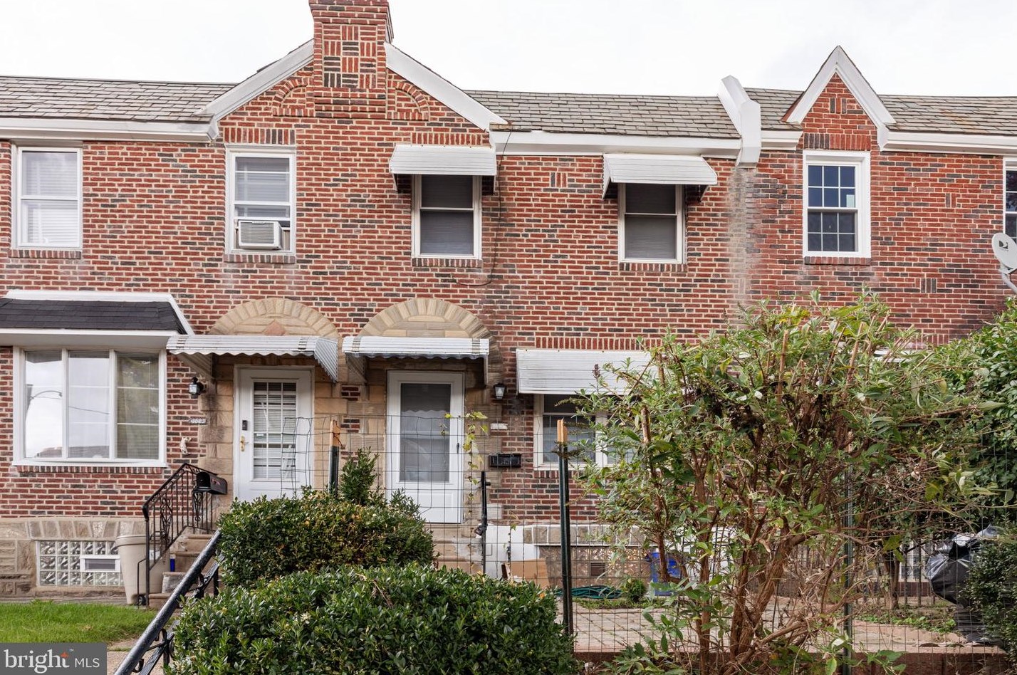 4625 Lansing St, Philadelphia, PA 19136-3202