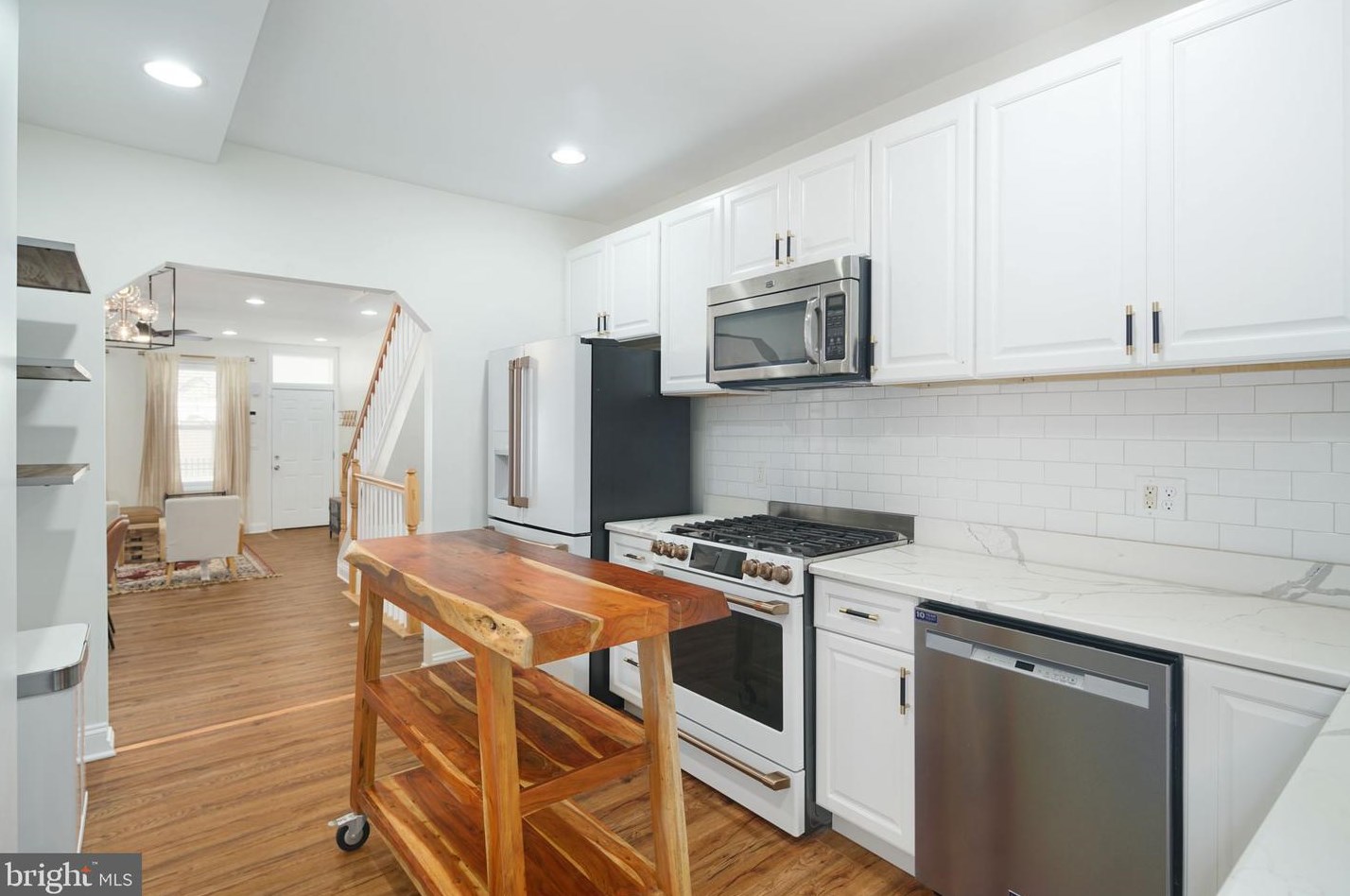 1314 Garnet St, Philadelphia PA  19146-4644 exterior