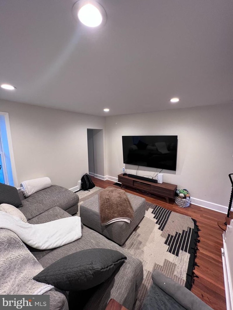 4638 Canton St, Philadelphia PA exterior