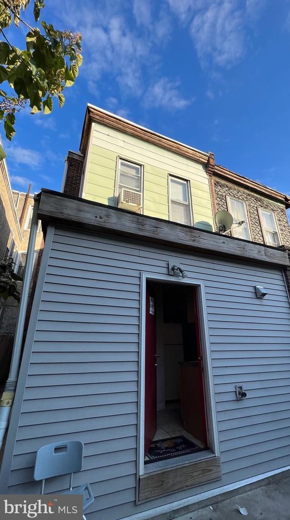 3328 5 St, Philadelphia PA 19140-5636 exterior