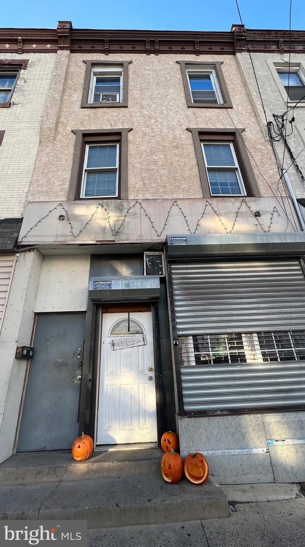 3328 5 St, Philadelphia PA 19140-5636 exterior