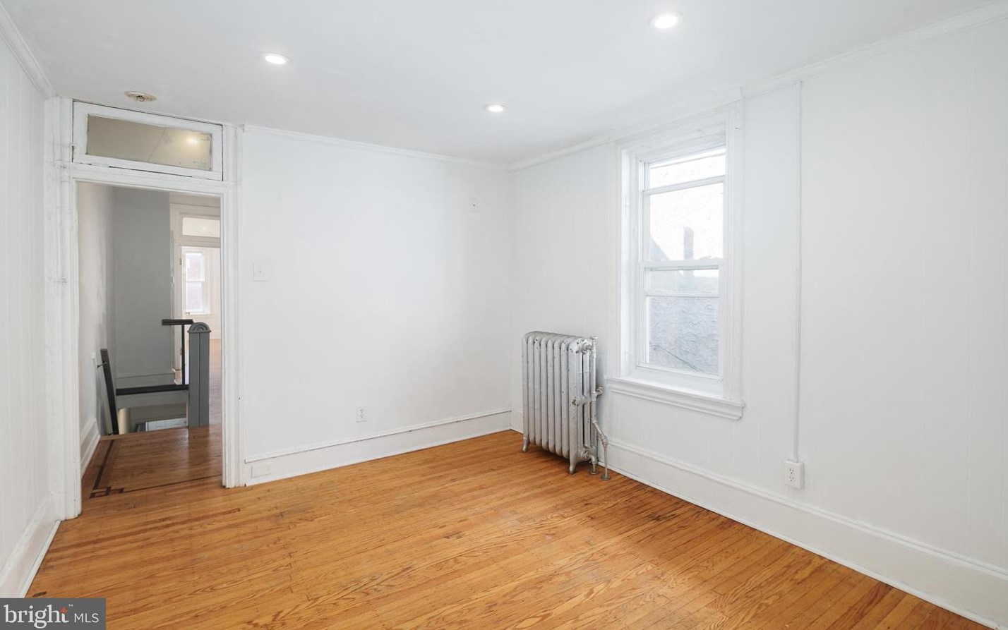 2123 Tasker St #2, Philadelphia, PA 19145