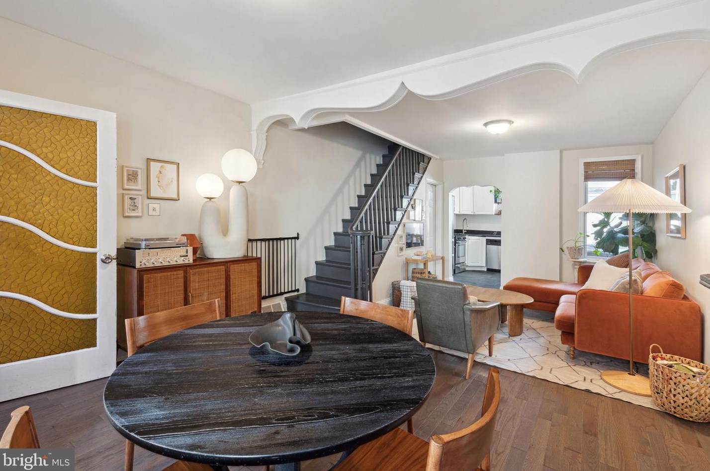 2106 Cross St, Philadelphia PA  19146-4549 exterior