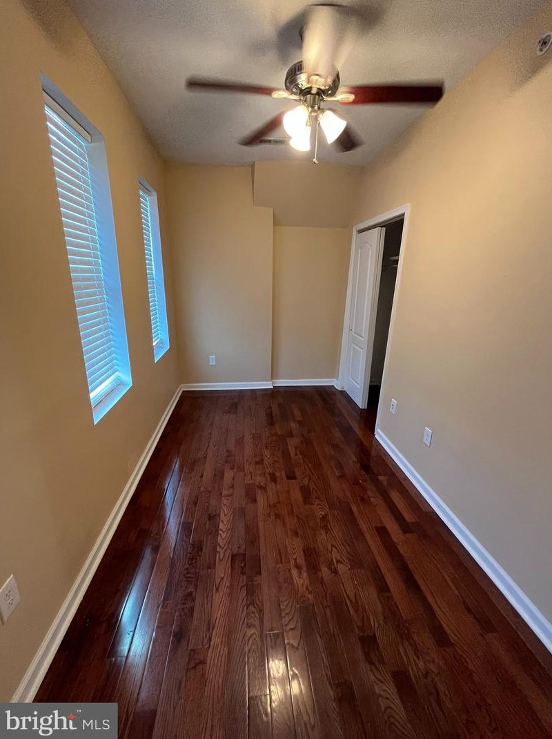 800 S Saint Bernard St, Philadelphia, PA 19143