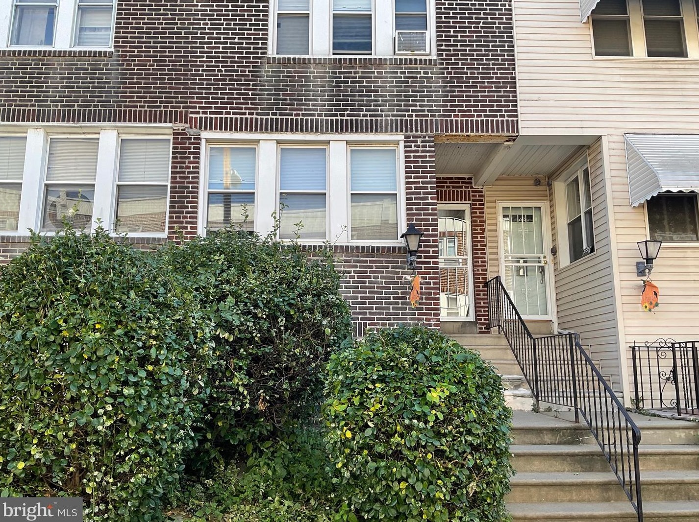 3216 Hilton St, Philadelphia, PA 19129-1206