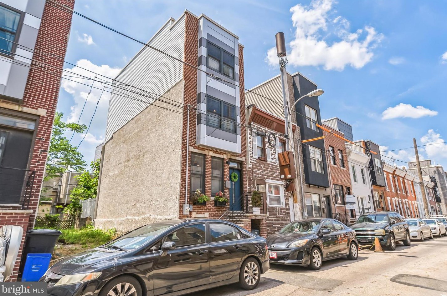 2120 Fernon St, Philadelphia, PA 19145