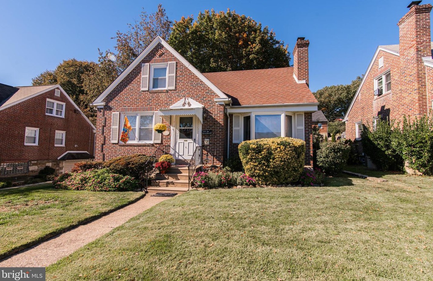 7350 Ryers Ave, Philadelphia, PA 19111-3051