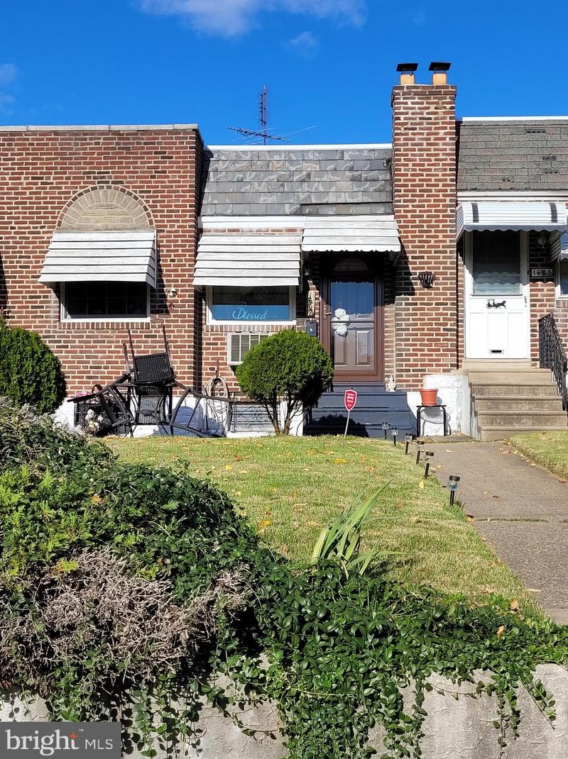 1607 Creston St, Philadelphia, PA 19149-3441