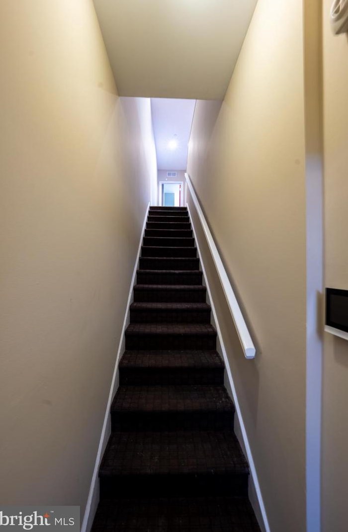 2030 N 17th St #2, Philadelphia, PA 19121