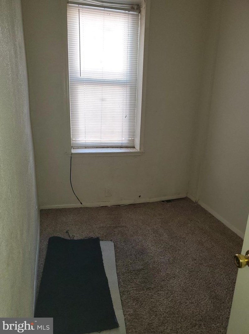 59 Sharpnack St, Philadelphia PA  19119-2236 exterior