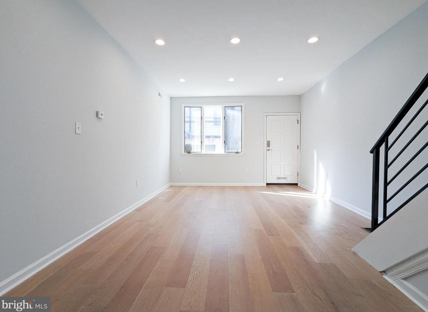 1815 Watts St, Philadelphia, PA 19148-2124