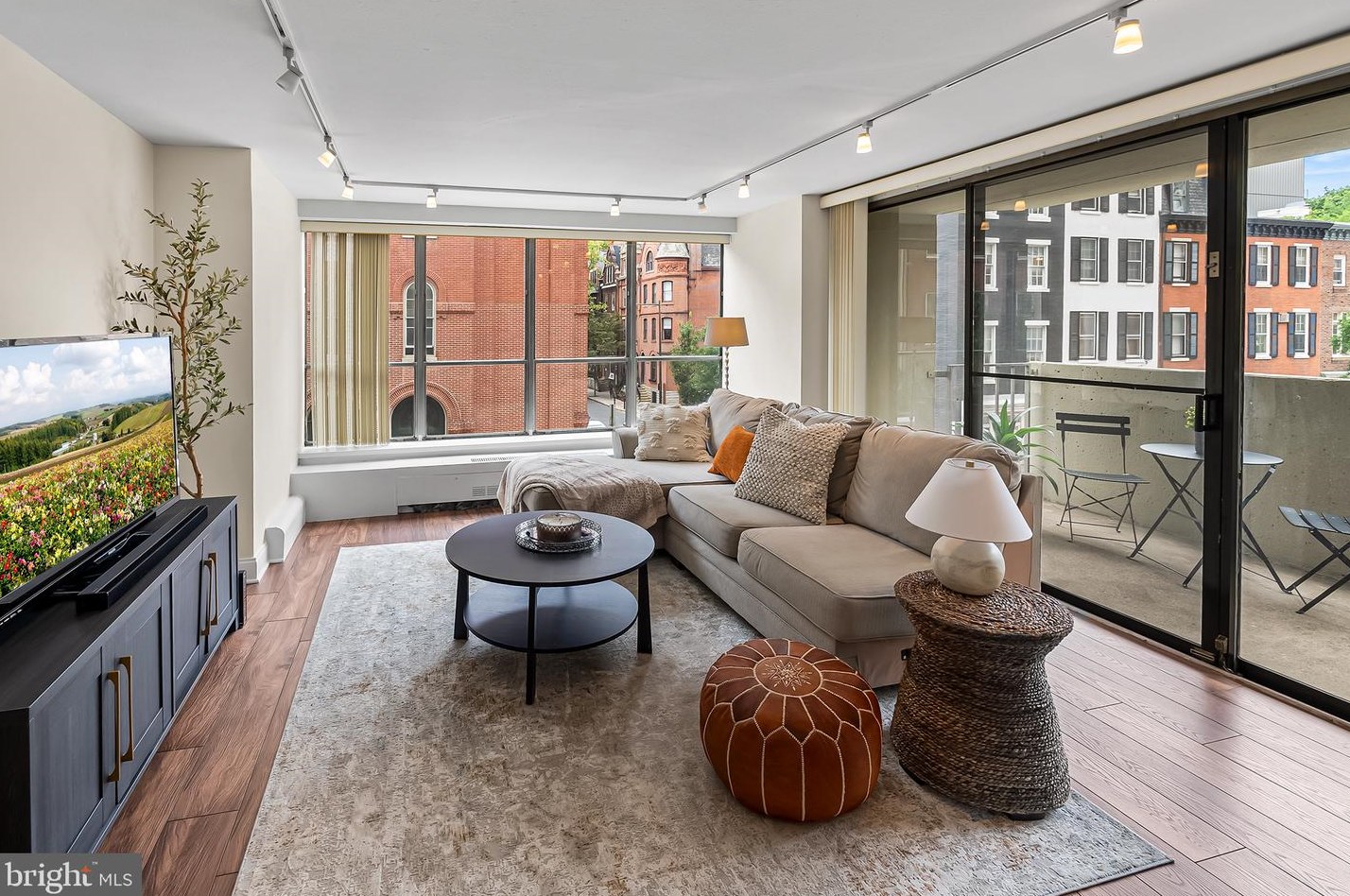 224 W Rittenhouse Square #215, Philadelphia, PA 19103