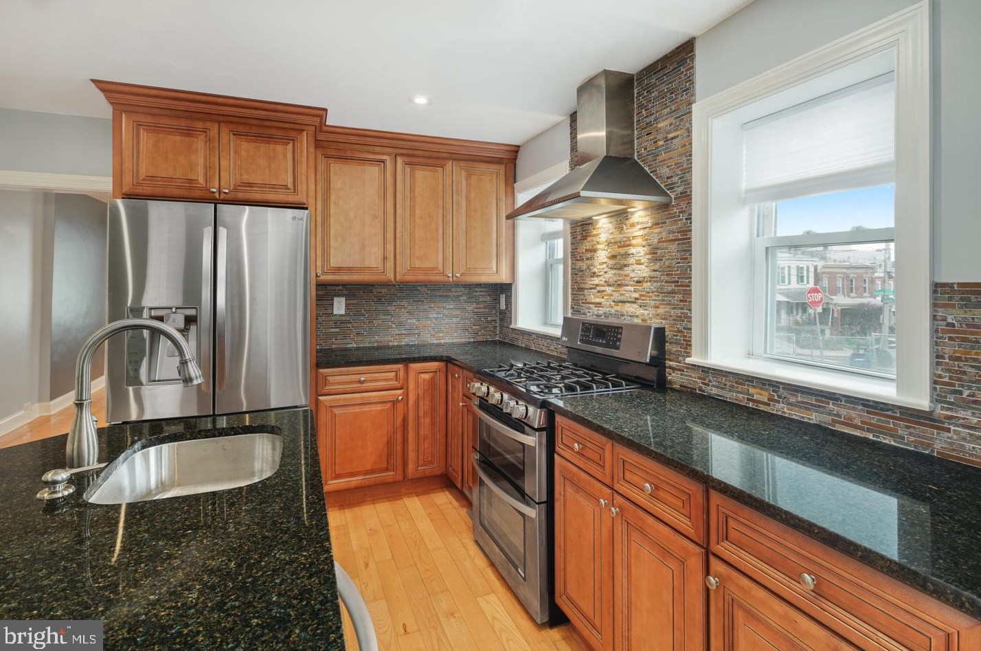 304 Leverington Ave, Philadelphia, PA 19128
