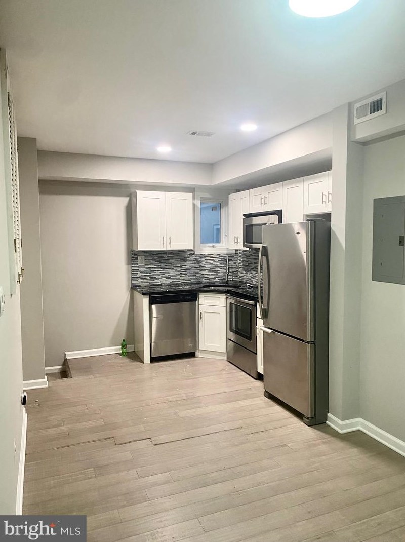 1425 Cambridge St #2, Philadelphia, PA 19130