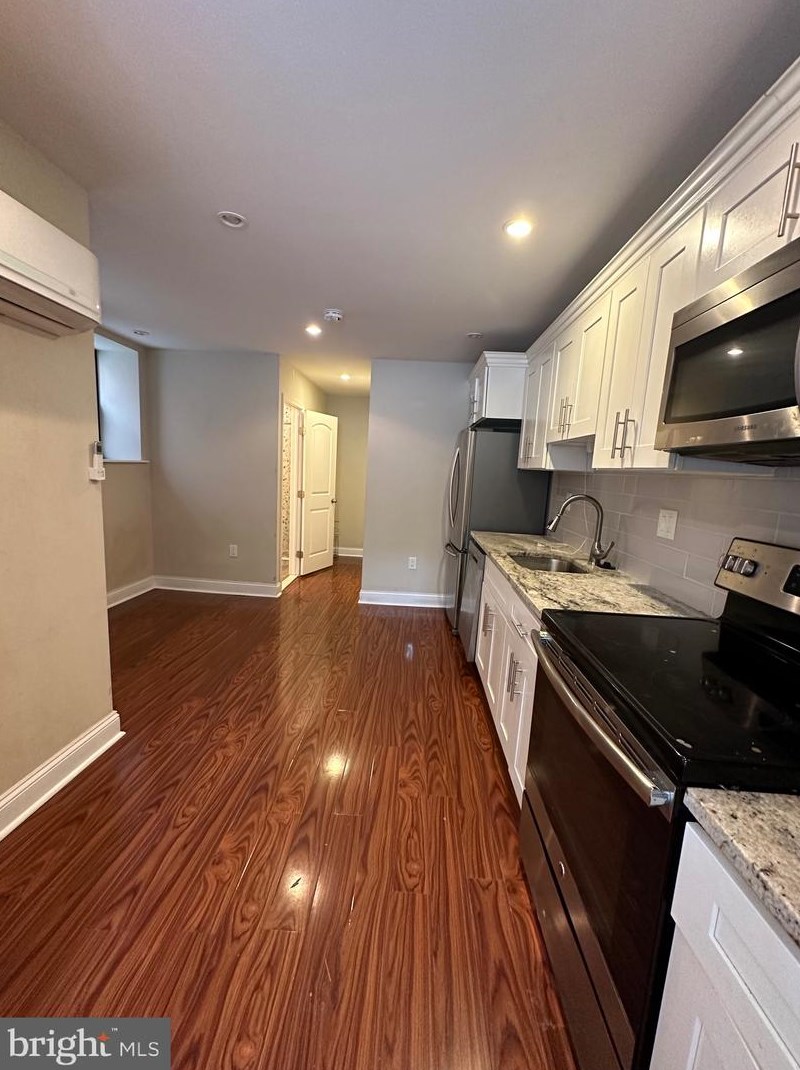 1510 N 17th St #1r, Philadelphia, PA 19121