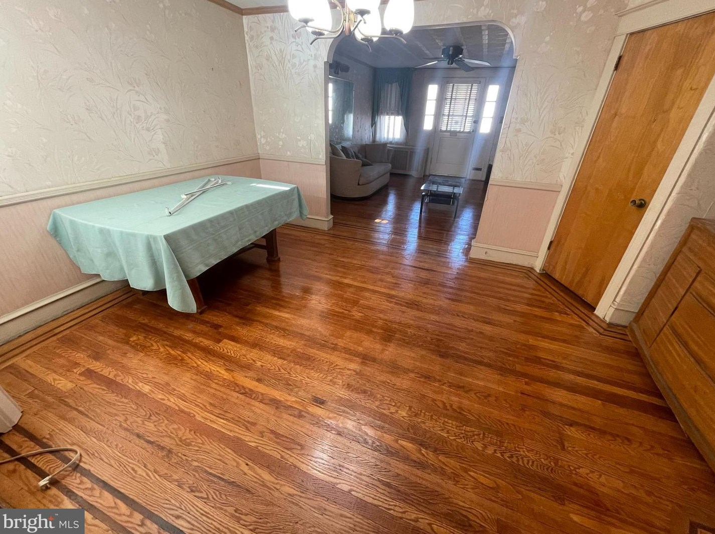 648 Sanger St, Philadelphia PA  19120-1721 exterior