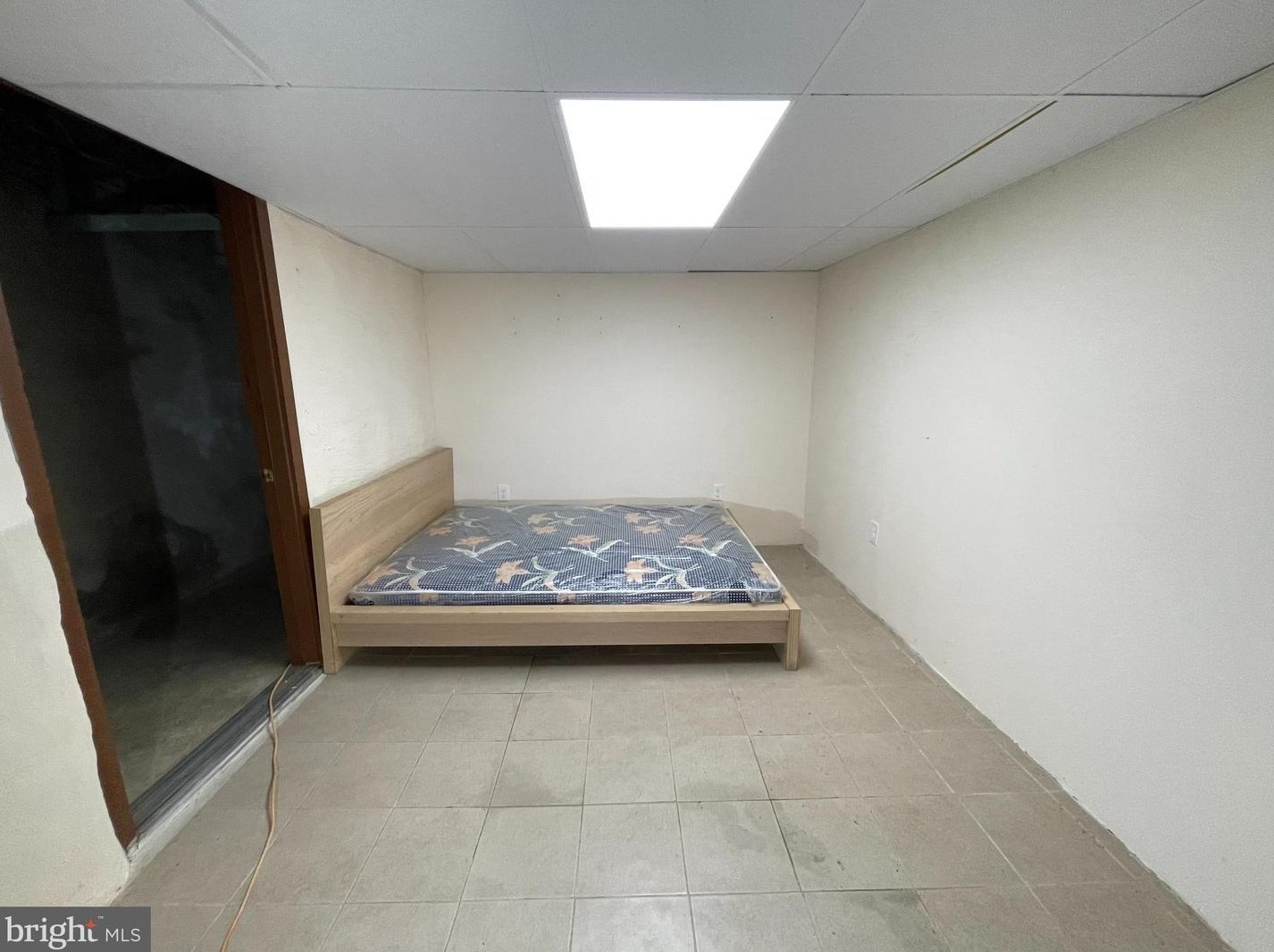 648 Sanger St, Philadelphia PA  19120-1721 exterior