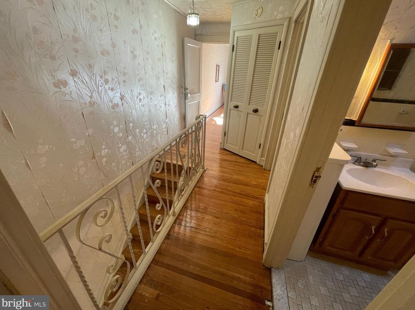 648 Sanger St, Philadelphia PA  19120-1721 exterior