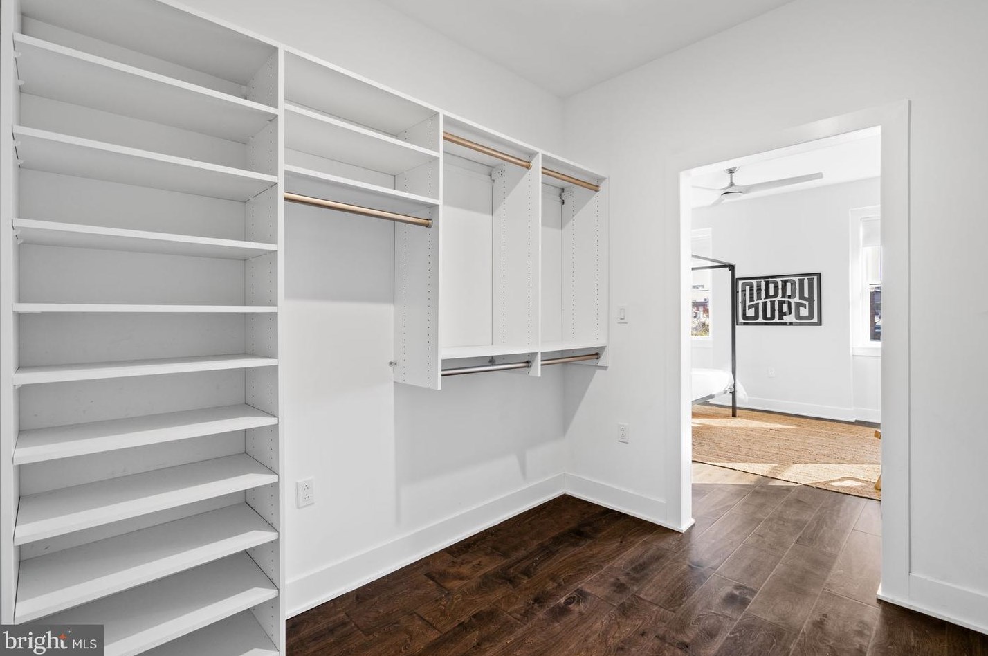 850 Taylor St, Philadelphia PA 19130-1945 exterior