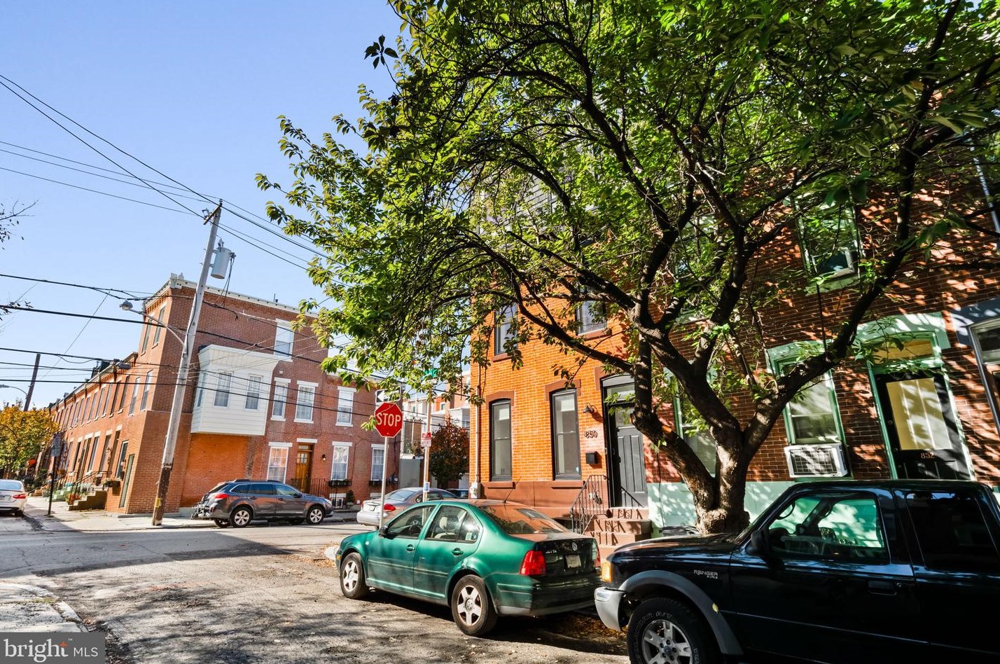 850 Taylor St, Philadelphia PA 19130-1945 exterior