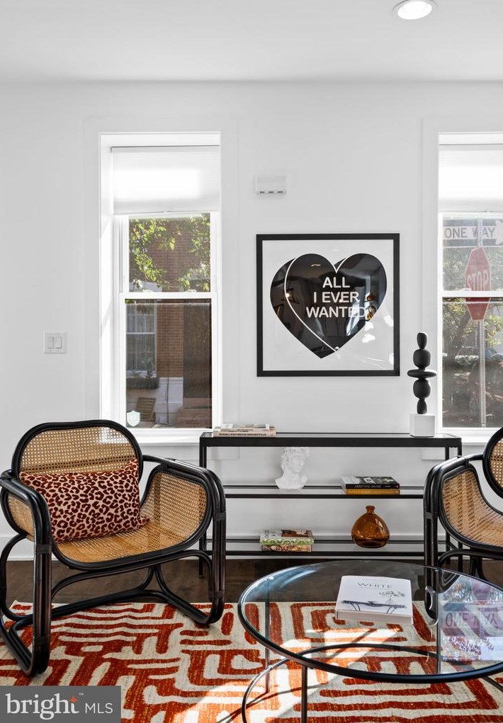 850 Taylor St, Philadelphia PA 19130-1945 exterior