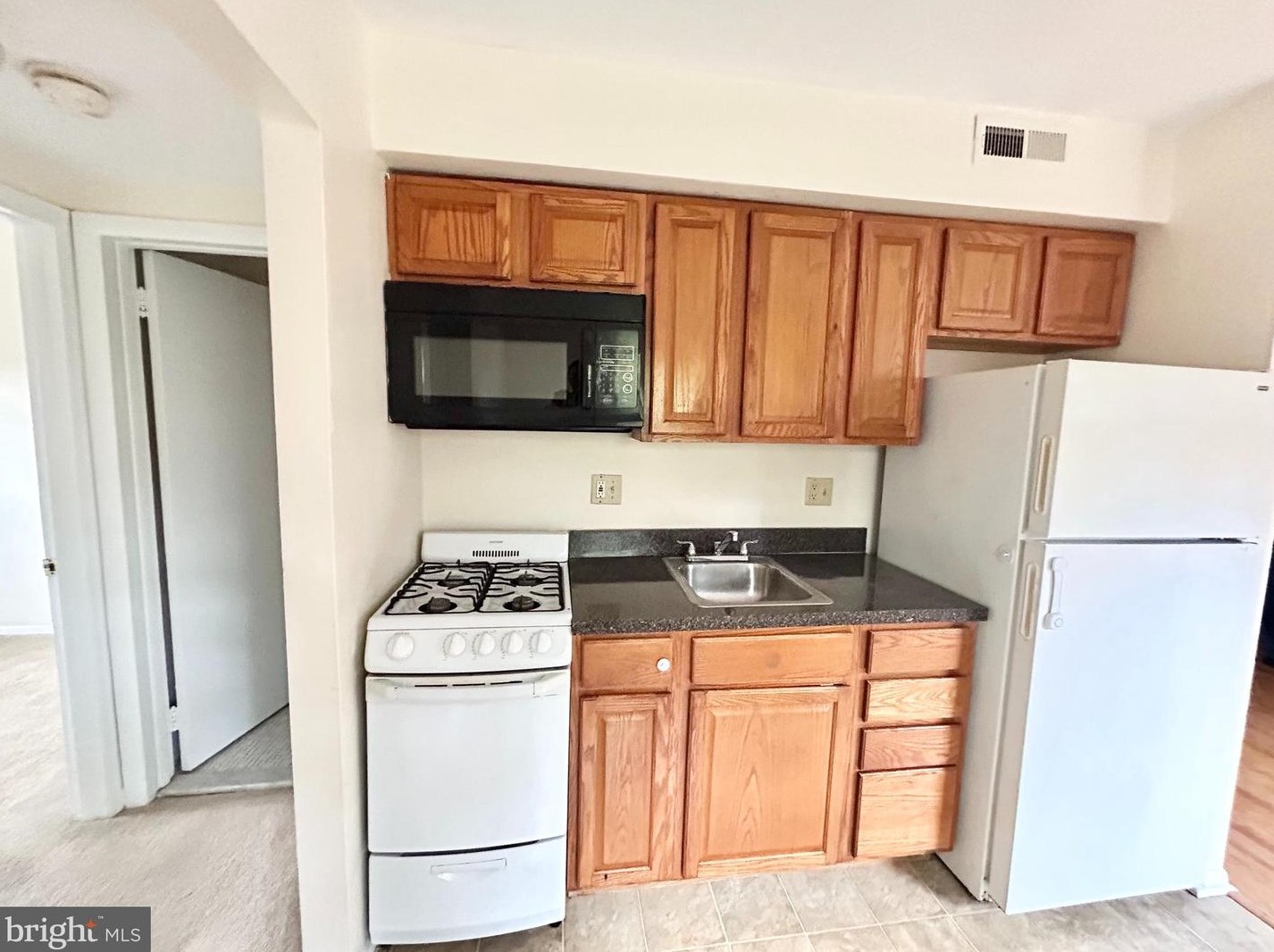 1730 Cottman Ave #15, Philadelphia, PA 19111