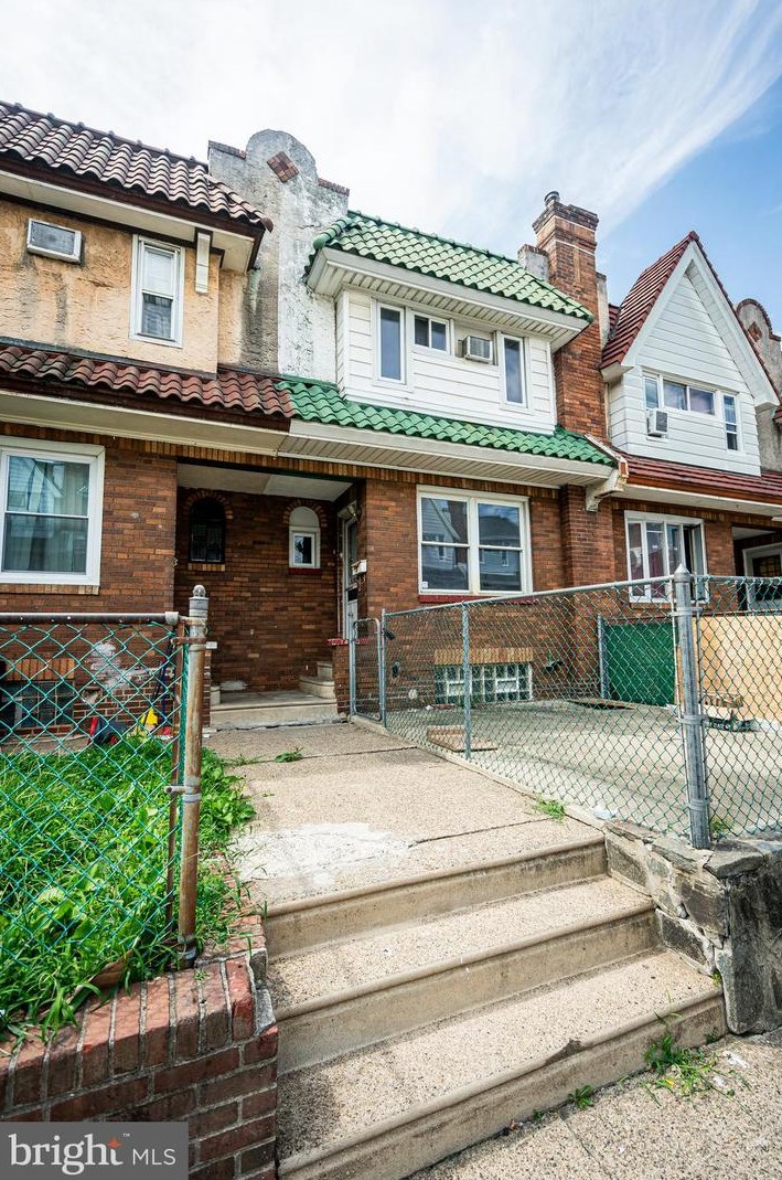 1420 Lardner St, Philadelphia, PA 19149