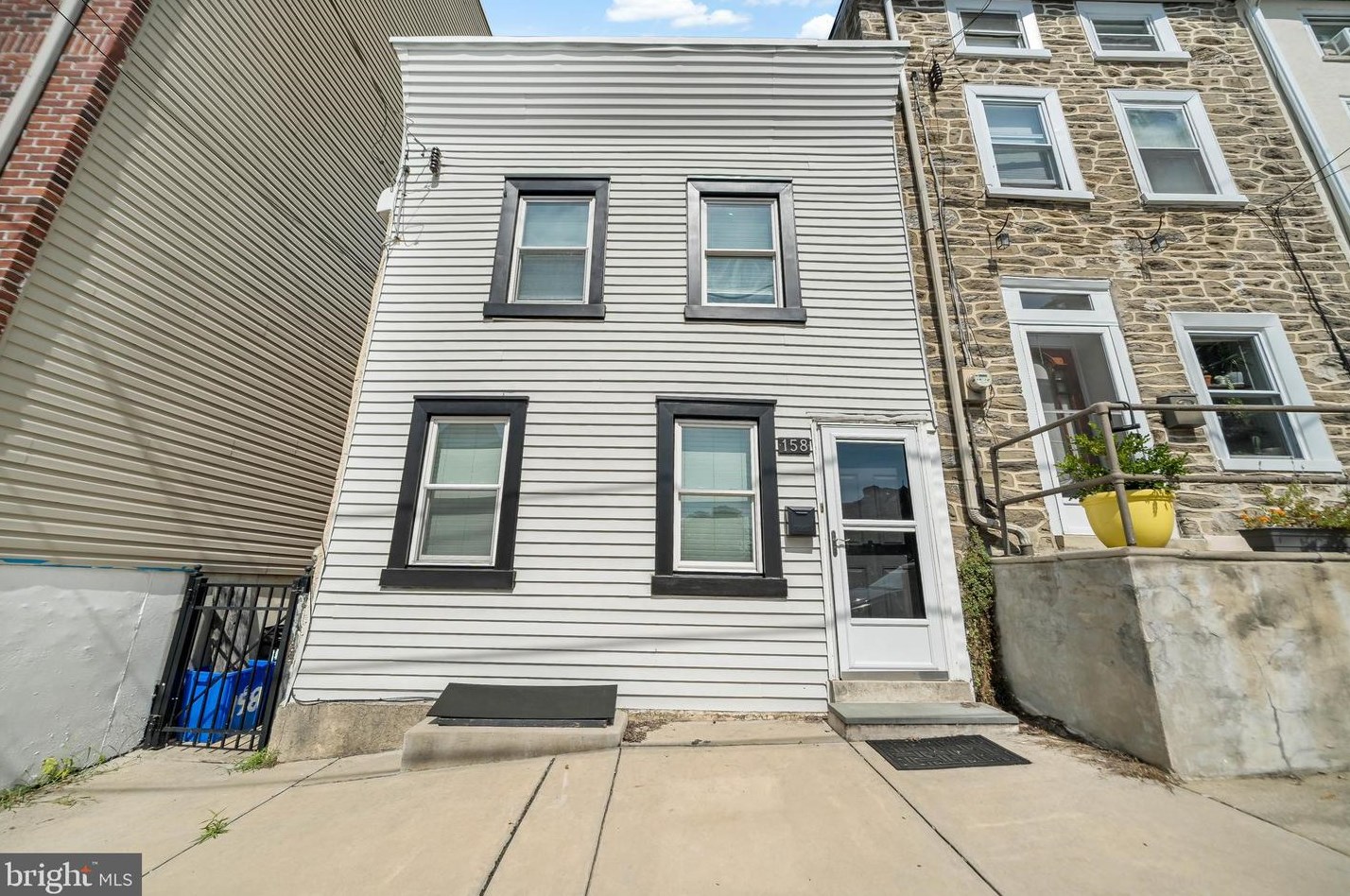 158 Carson St, Philadelphia, PA 19127