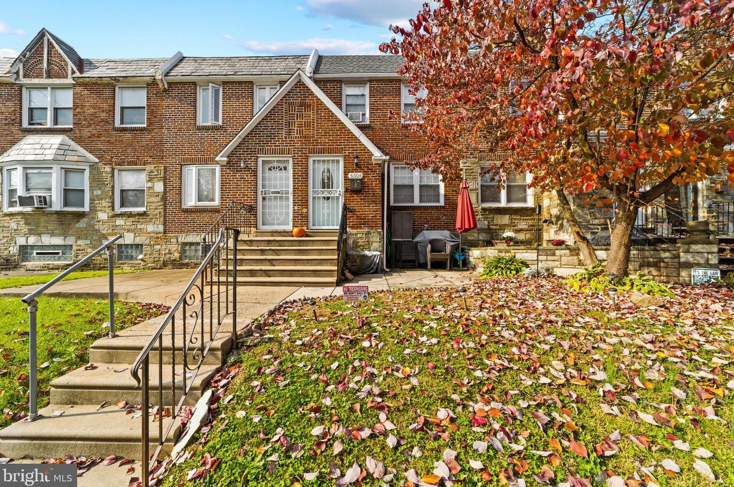 6504 Crescentville Rd, Philadelphia PA  19120-1615 exterior