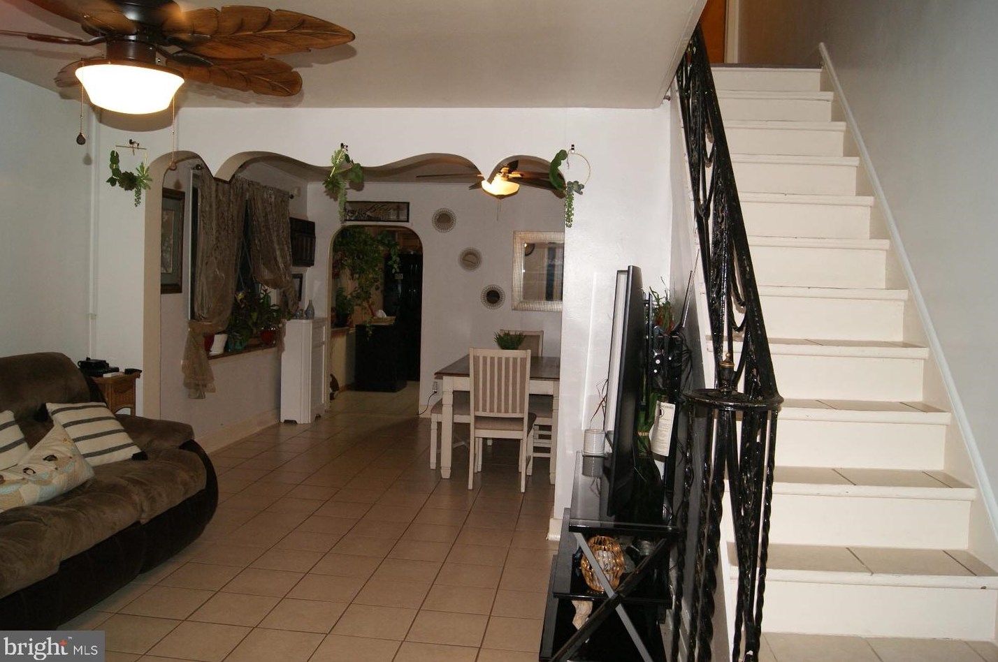 4114 Maywood St, Philadelphia, PA 19124-5345