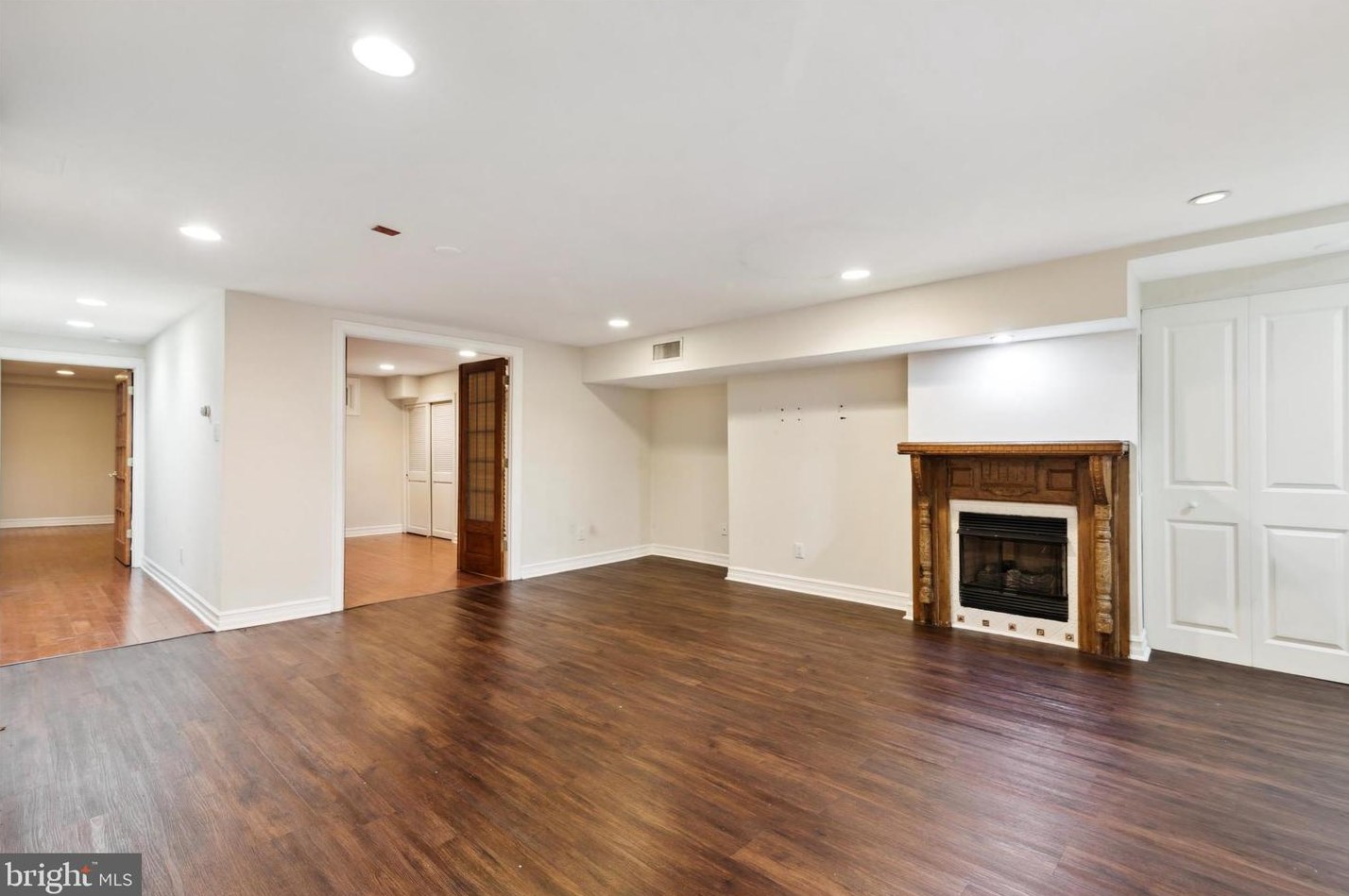 902 Spruce St #1f, Philadelphia, PA 19107