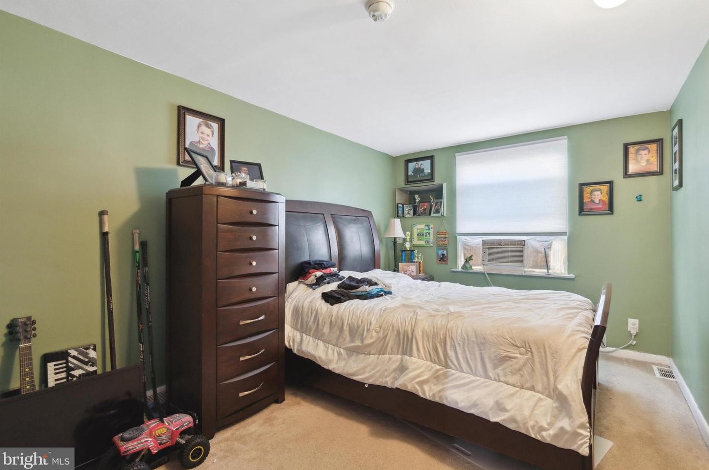 1517 Curtin St, Philadelphia PA 19145-5447 exterior