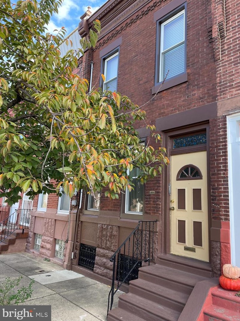 1823 N Hancock St, Philadelphia, PA 19122