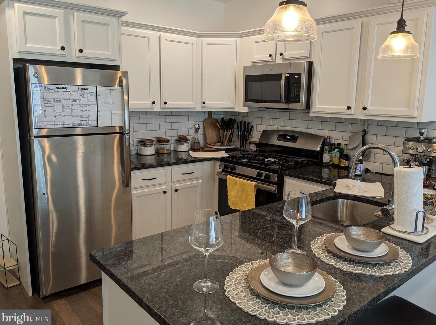 6615 Ridge Ave #202, Philadelphia, PA 19128