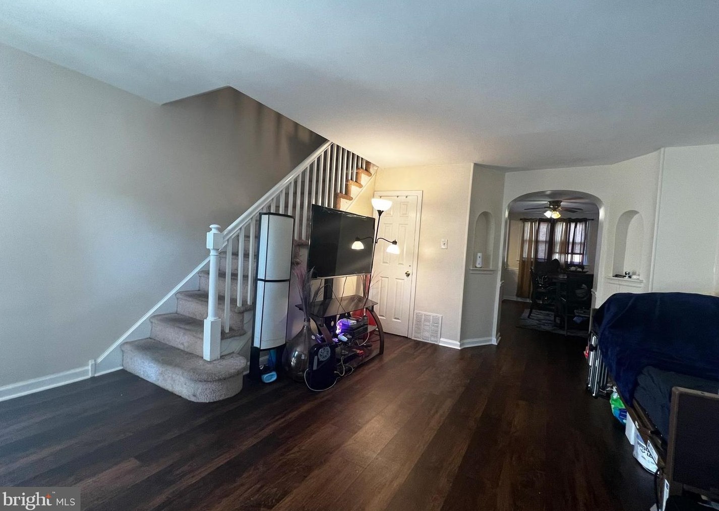 6227 Walker St, Philadelphia, PA 19135-3507