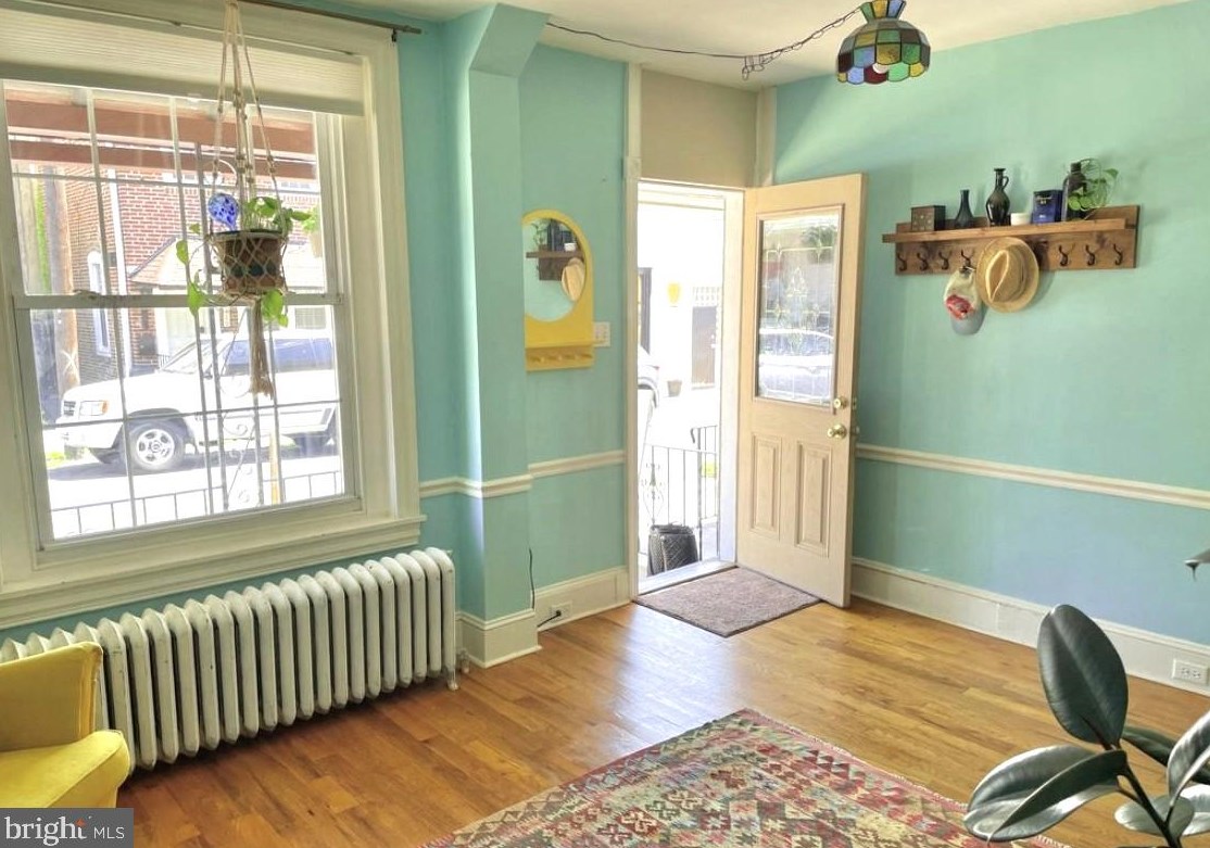 4420 Mitchell St, Philadelphia, PA 19128